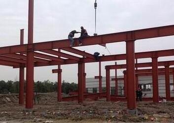 鋼結構廠房建造注意事項！請看襄陽遠大廠家的介紹